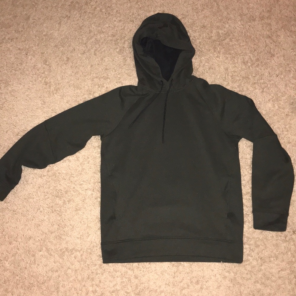 Lululemon Men’s olive hoodie